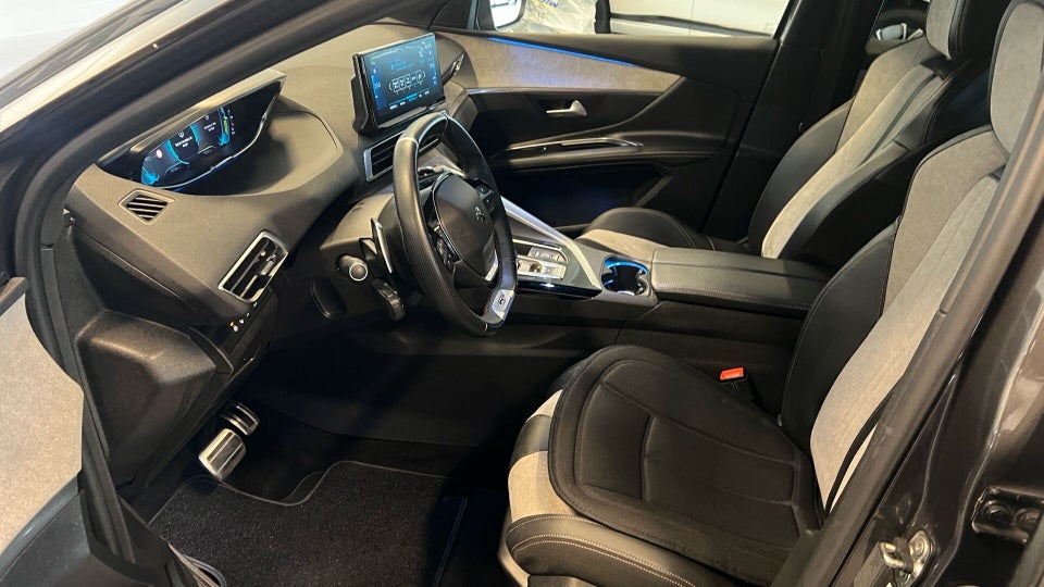 Peugeot 3008 1,6 Hybrid First GT EAT8 5d
