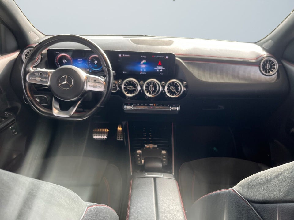 Mercedes EQA350 AMG Line 4Matic 5d