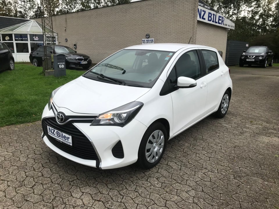 Toyota Yaris 1,3 VVT-i T2 5d