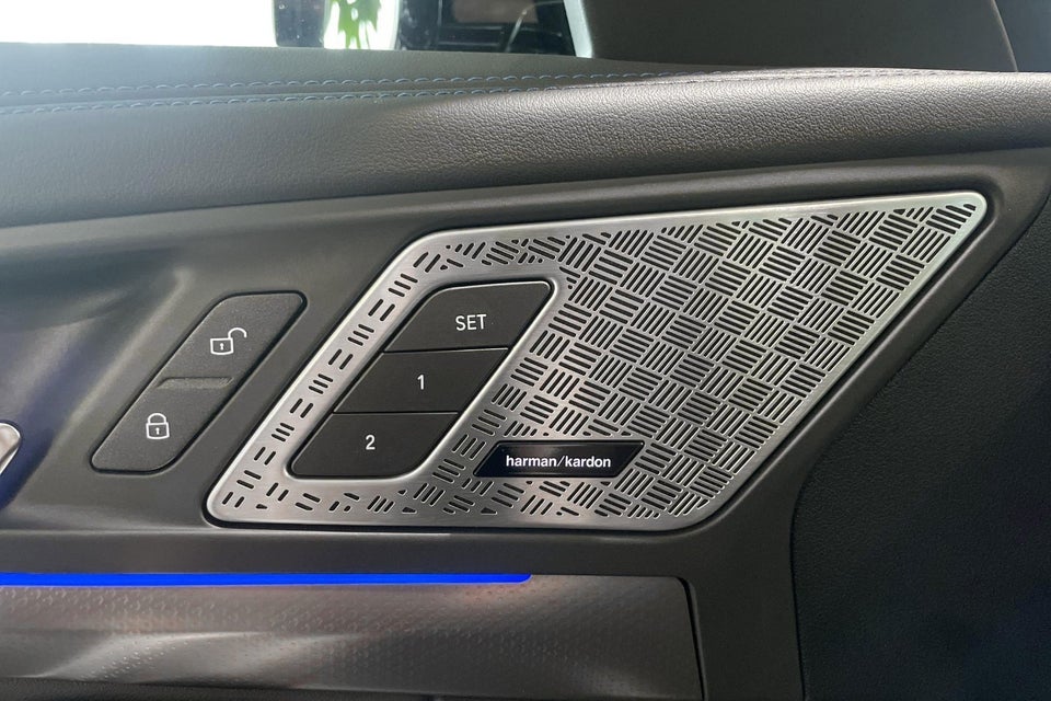 BMW iX1 eDrive20 M-Sport Pro 5d