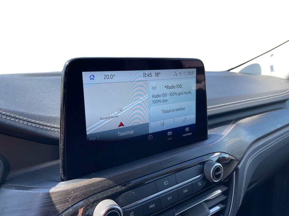 Ford Kuga 2,5 PHEV Vignale CVT 5d