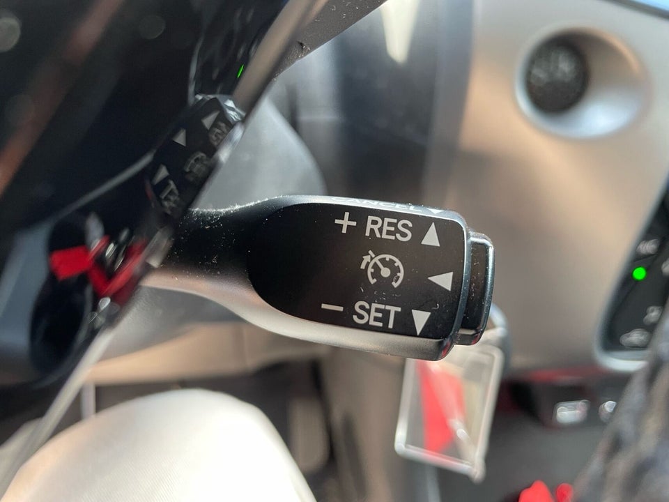 Toyota Aygo 1,0 VVT-i x-plore 5d