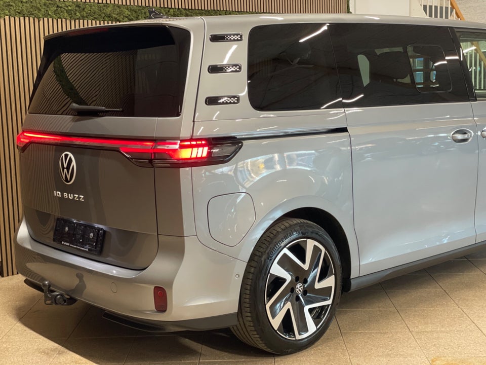 VW ID.Buzz 86 Style+ 7prs LWB 5d