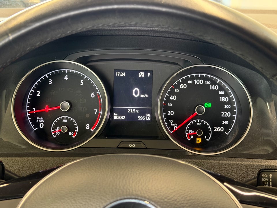 VW Golf VII 1,5 TSi 130 Comfortline DSG 5d