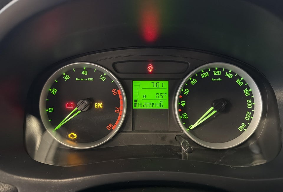 Skoda Roomster 1,6 16V Sport 5d