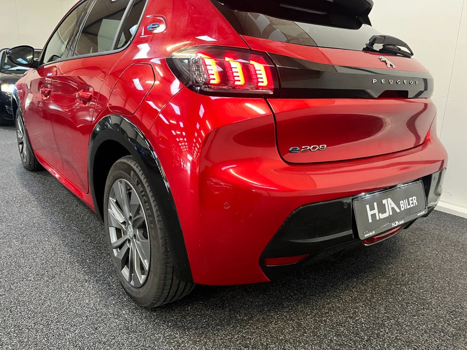 Peugeot e-208 50 Allure 5d