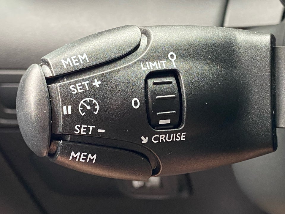 Citroën C3 Aircross 1,2 PureTech 110 Iconic 5d