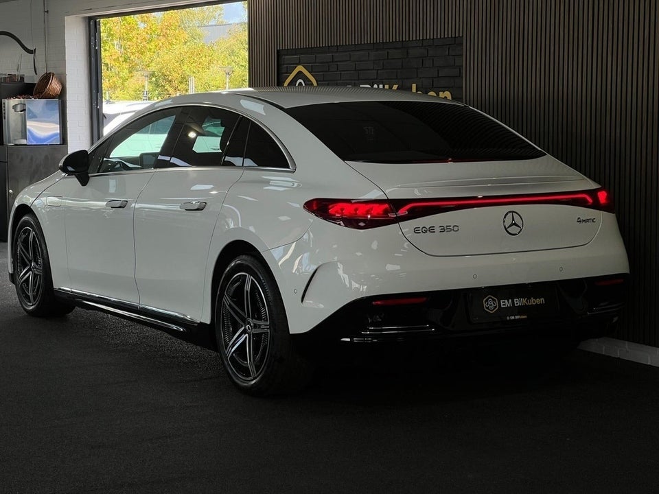 Mercedes EQE350 AMG Line 4Matic 4d