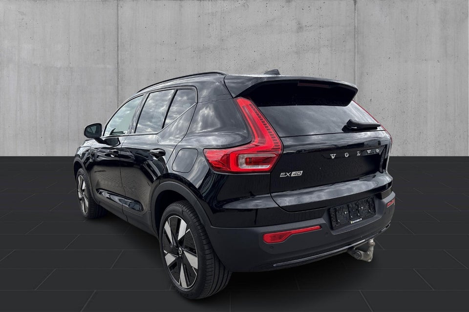 Volvo EX40 Extended Range Plus 5d