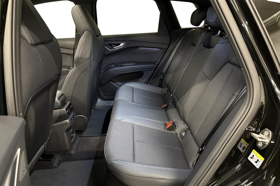 Audi Q4 e-tron 45 S-line Edition 5d