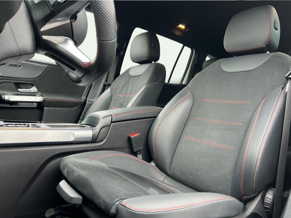 Mercedes EQB250+ AMG Line 5d