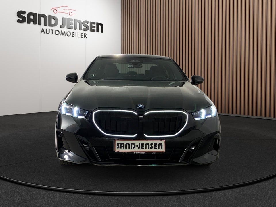 BMW 550e 3,0 M-Sport Pro xDrive aut. 4d