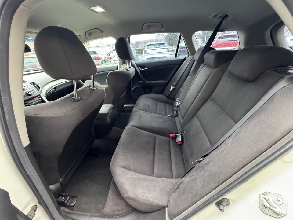 Honda Accord 2,2 i-DTEC Elegance Tourer 5d