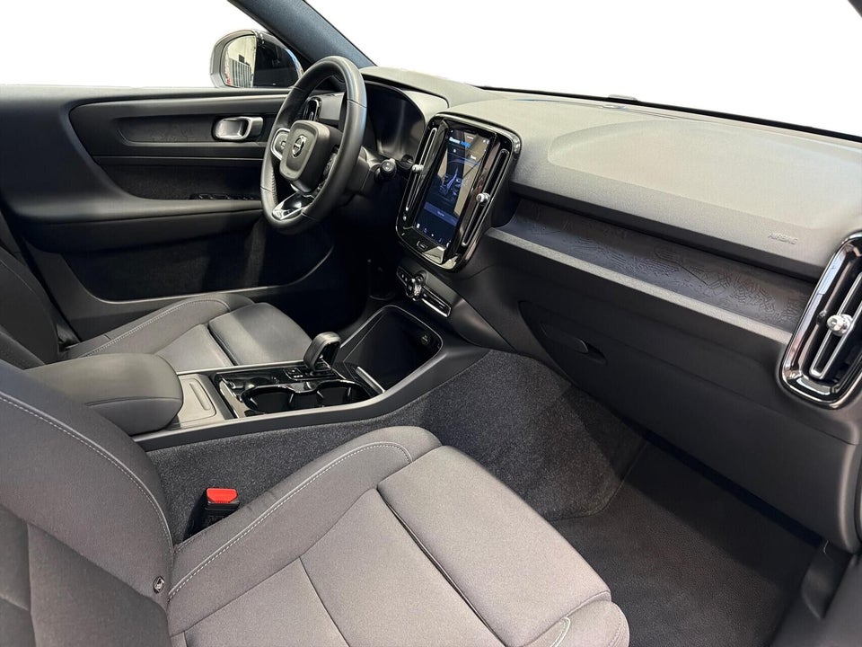 Volvo XC40 P6 ReCharge Core 5d