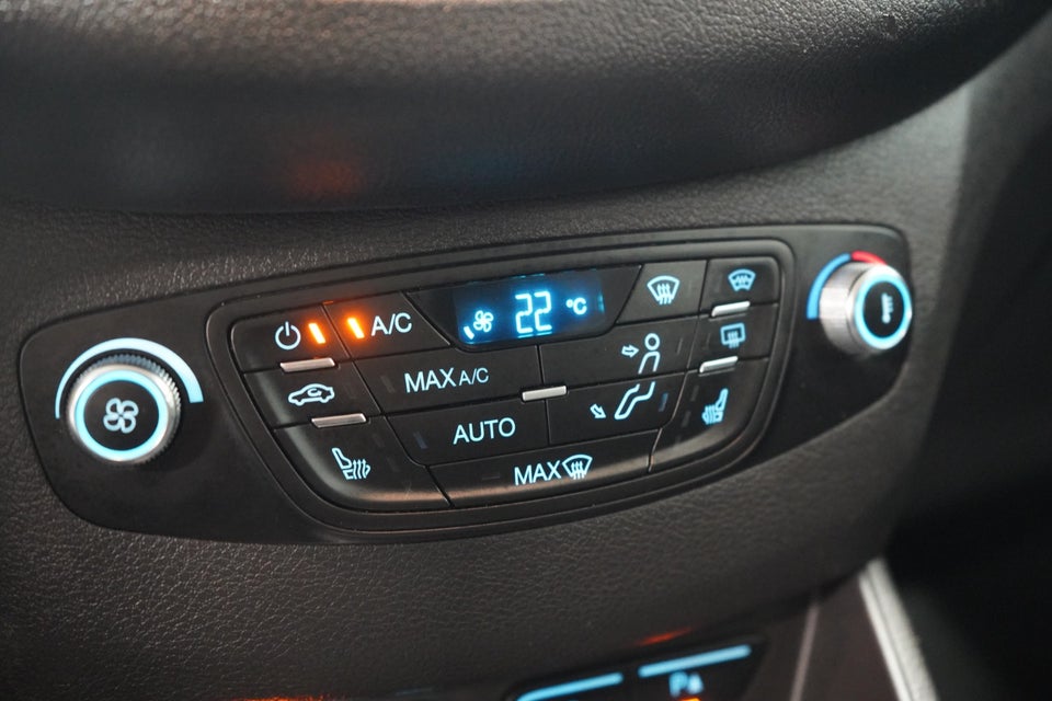 Ford Transit Courier 1,5 TDCi 100 Limited