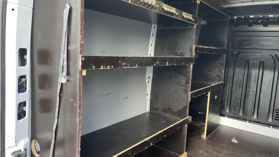 Renault Master V T33 2,0 dCi 150 L2H2 Kassevogn Tekno