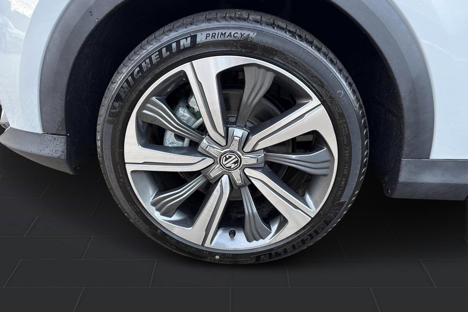 MG Marvel R Performance 5d