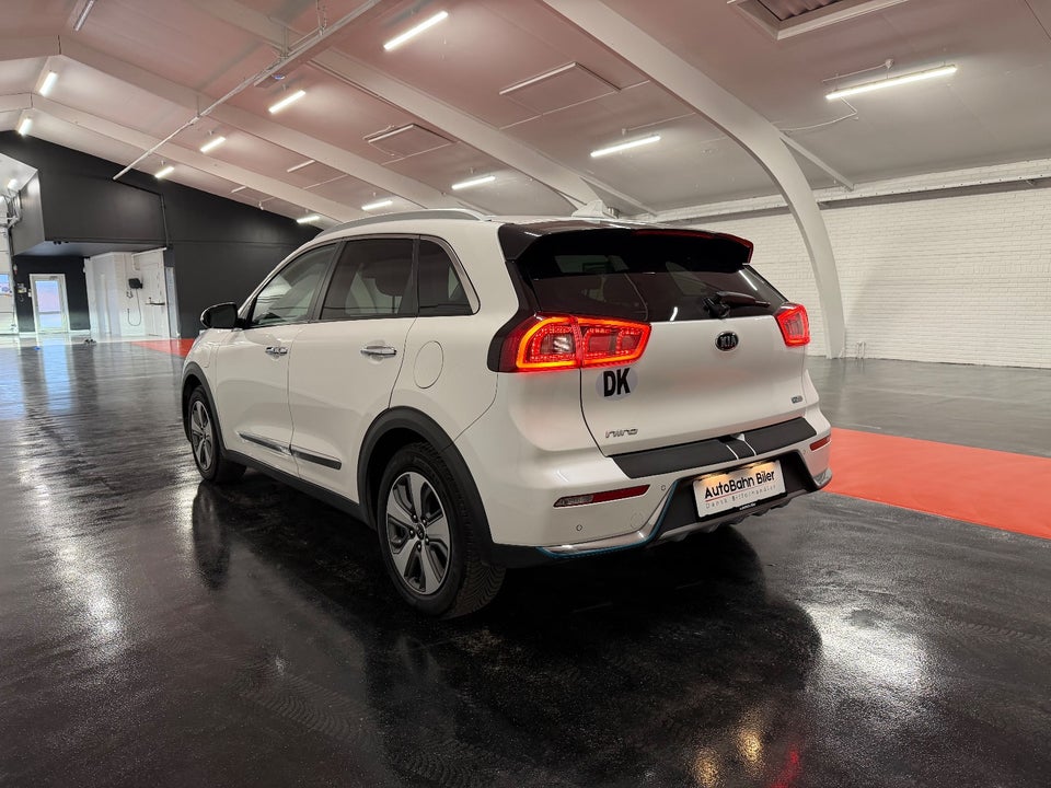 Kia Niro 1,6 HEV Advance DCT 5d