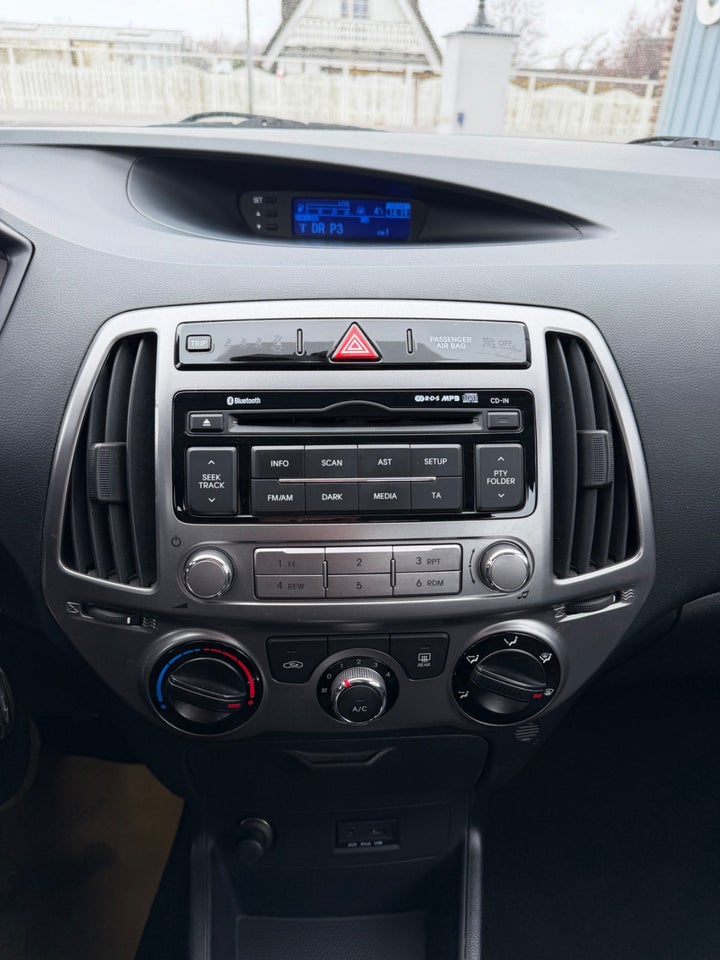 Hyundai i20 1,25 Classic XTR 5d