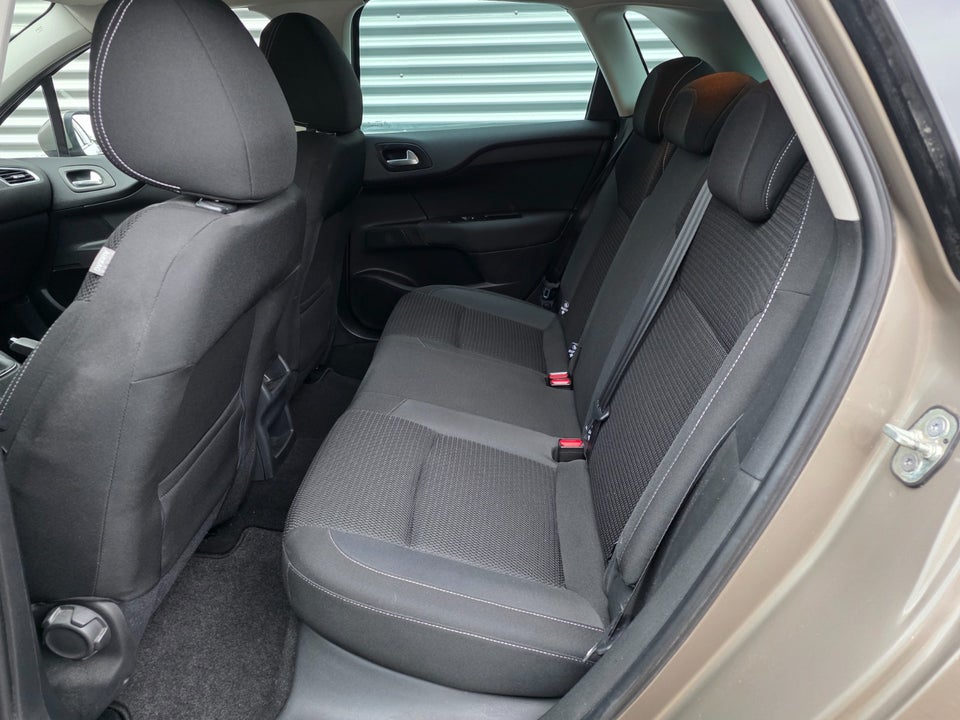 Citroën C4 1,6 BlueHDi 100 Millesime 5d