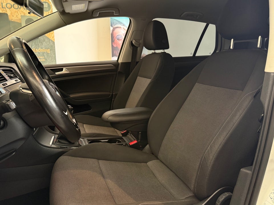 VW Golf VII 1,2 TSi 105 BMT 5d