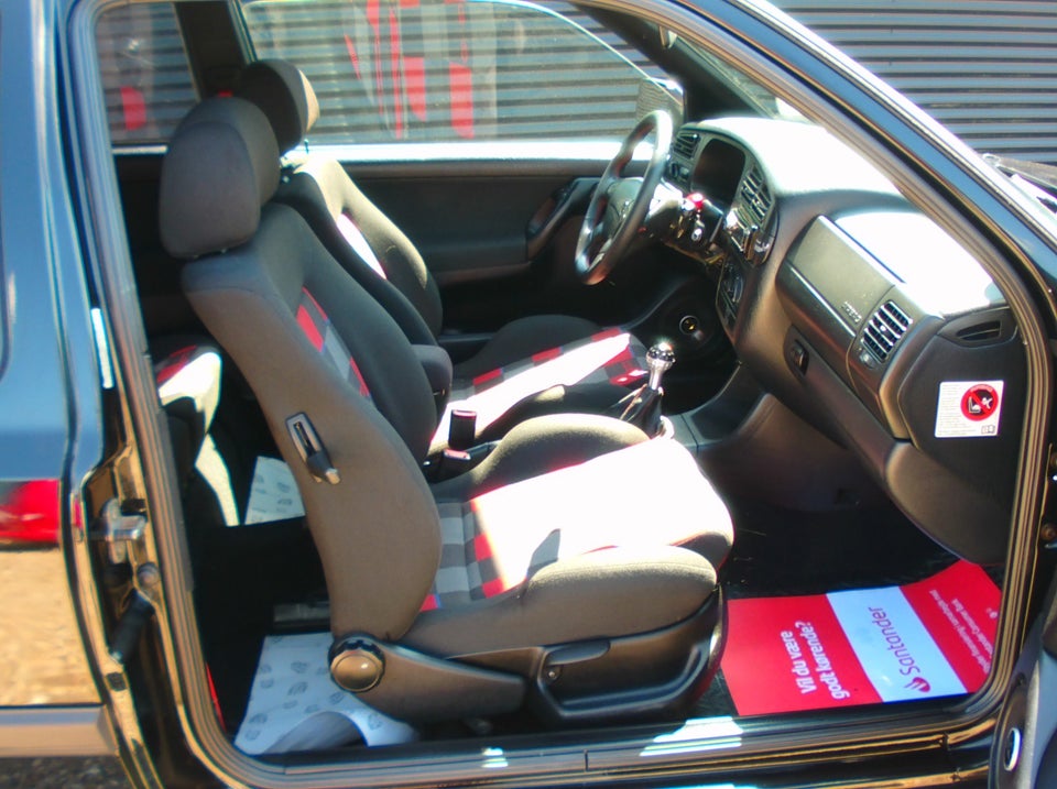 VW Golf III 2,0 GTi 3d