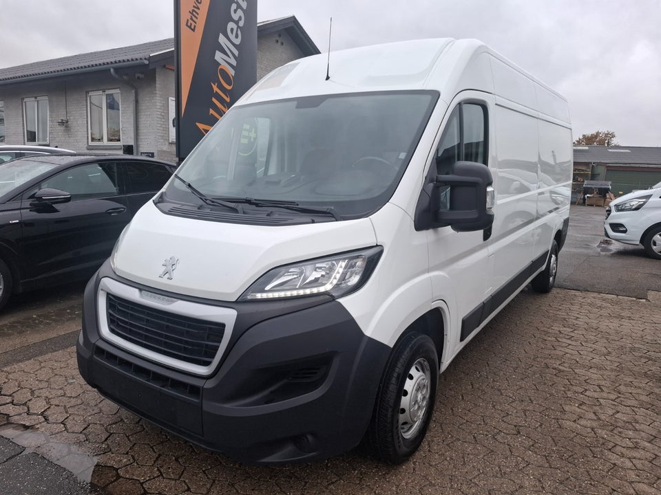 Peugeot Boxer 333 2,2 BlueHDi 165 L3H2 Premium