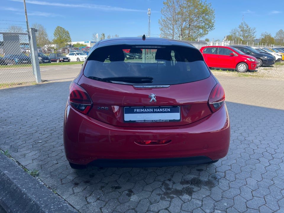 Peugeot 208 1,6 BlueHDi 100 Allure Sky 5d