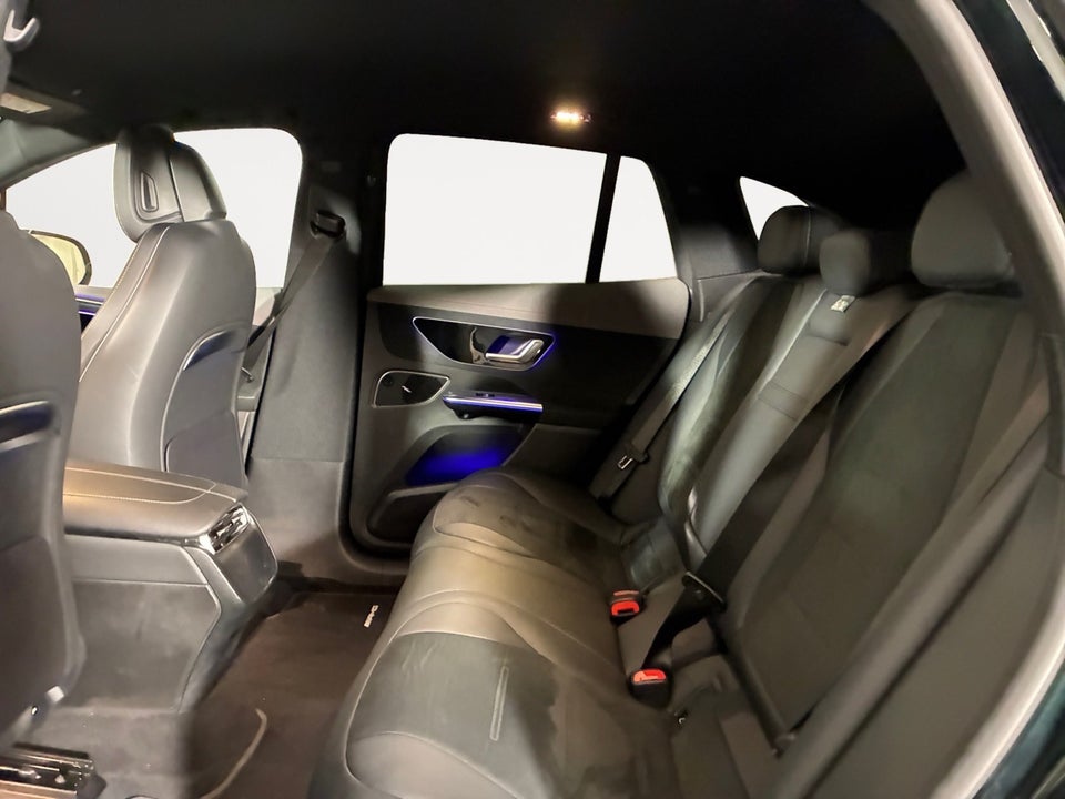 Mercedes EQE350 SUV AMG Advance Plus 4Matic 5d