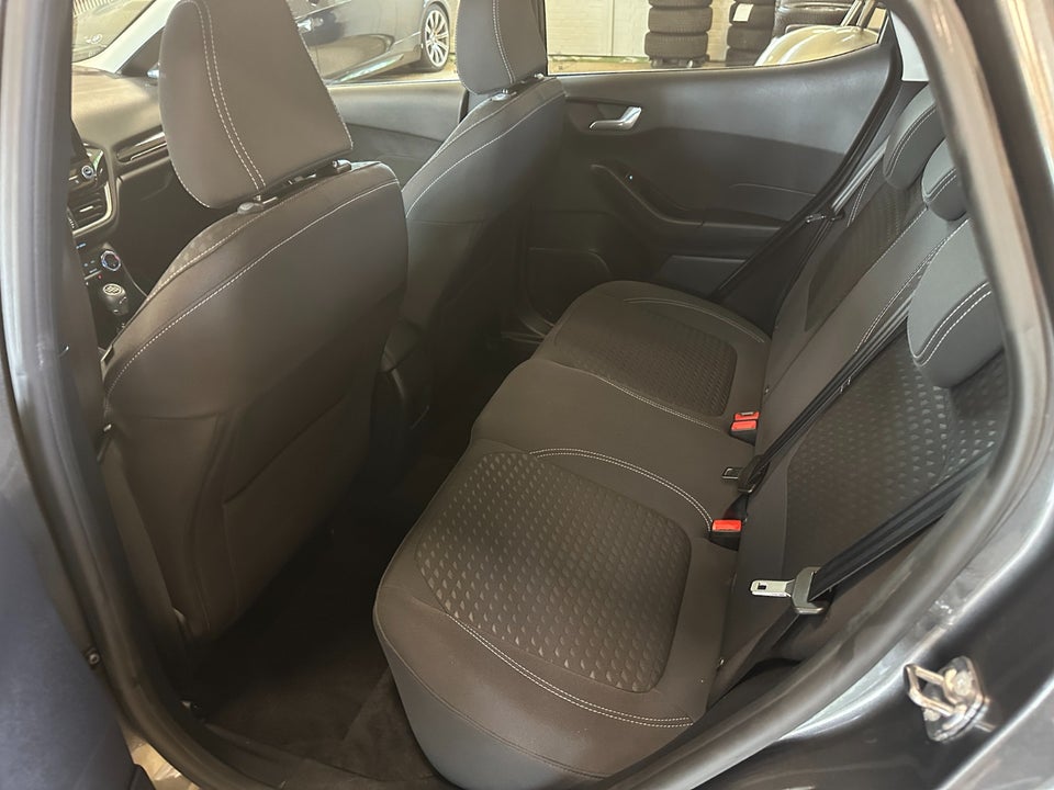 Ford Fiesta 1,0 EcoBoost mHEV Titanium 5d