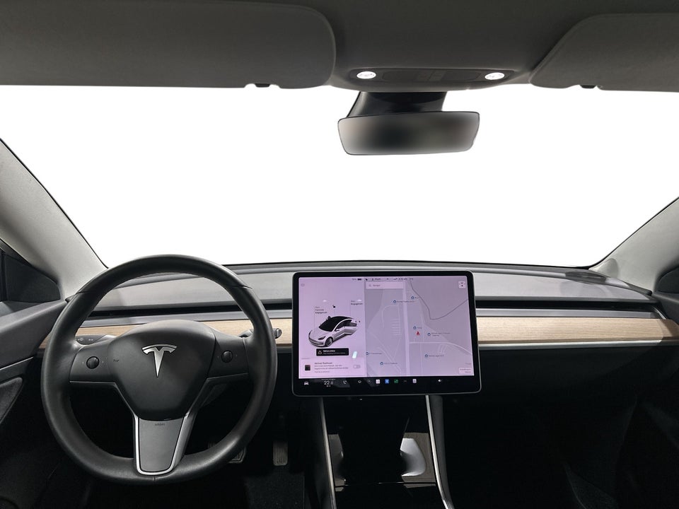 Tesla Model 3 Standard Range+ RWD 4d