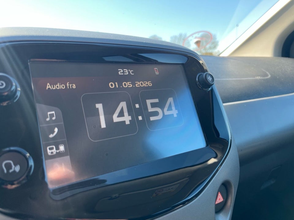 Toyota Aygo 1,0 VVT-i x-clusiv x-shift 5d