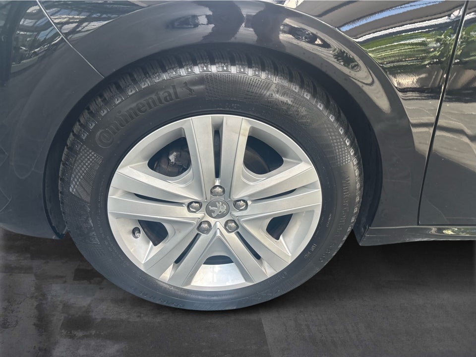 Peugeot 208 1,5 BlueHDi 100 Active 5d
