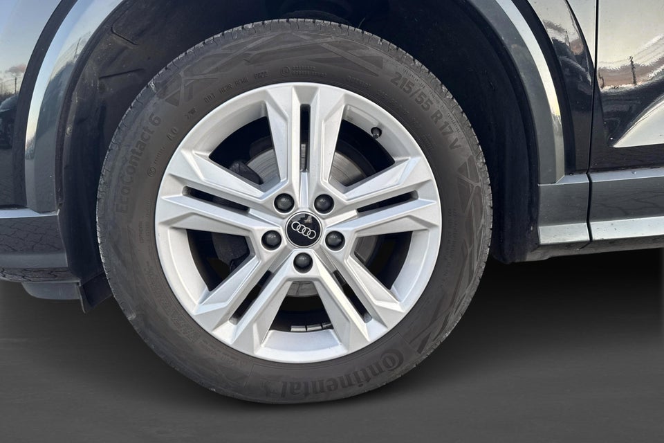 Audi Q2 35 TFSi Prestige S-tr. 5d