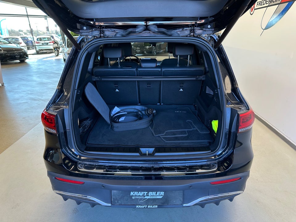 Mercedes EQB350 AMG Line 4Matic 5d