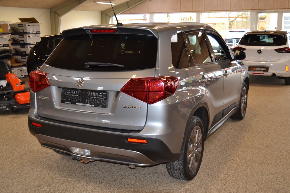 Suzuki Vitara 1,0 Boosterjet Active aut. 5d