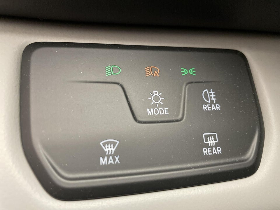 Ford Explorer 82 Select Extended Range 5d