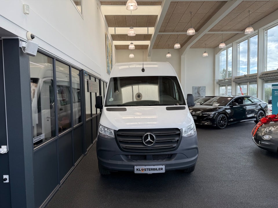 Mercedes Sprinter 317 2,0 CDi A2 Tourer aut. RWD