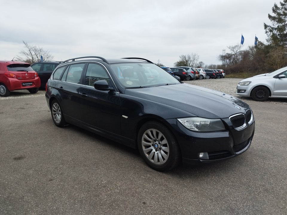 BMW 325i 3,0 Touring 5d