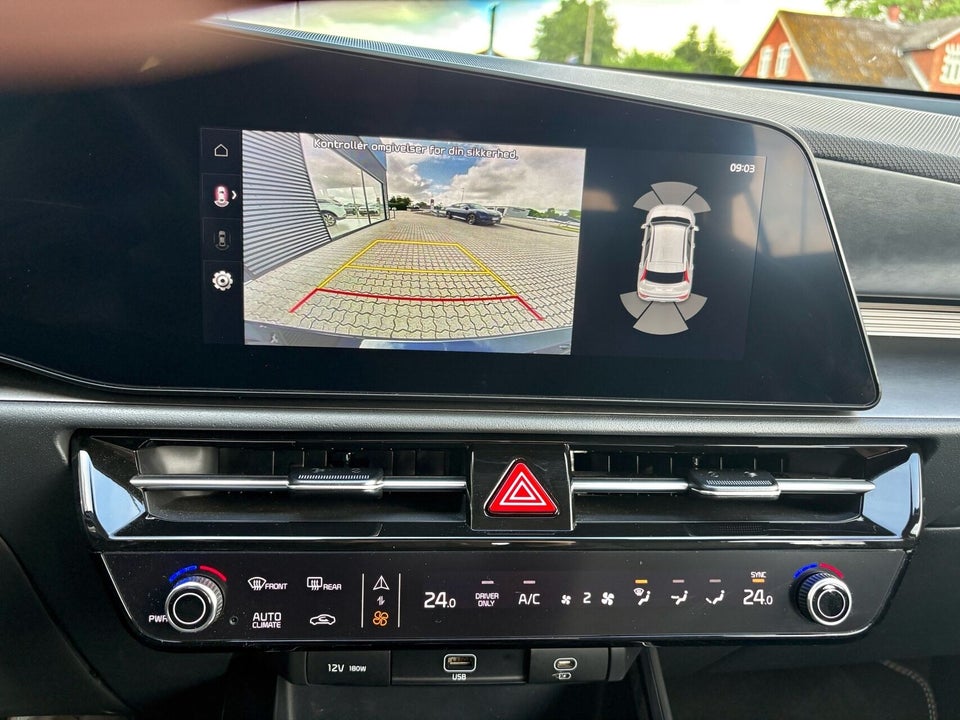 Kia Niro 64 EV Access Plus 5d