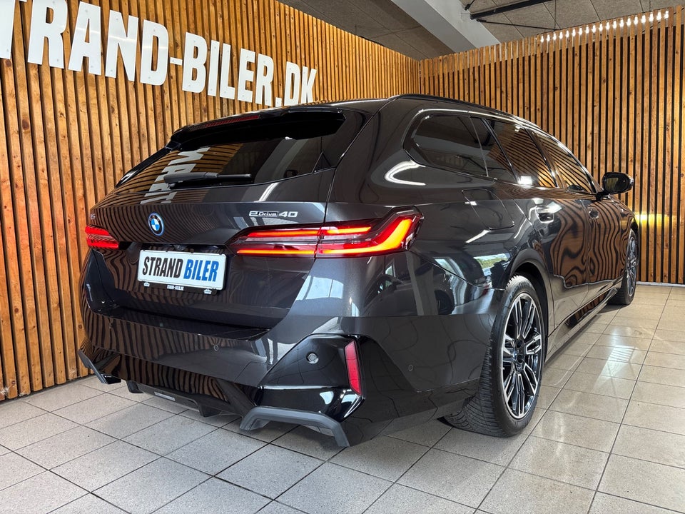 BMW i5 eDrive40 Touring M-Sport Pro 5d