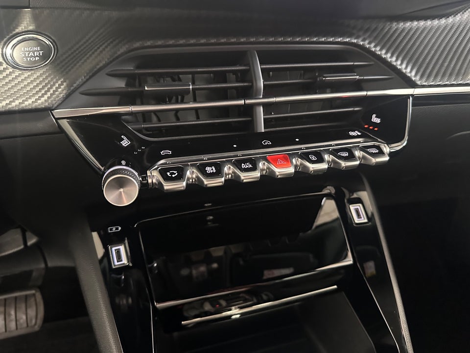 Peugeot 2008 1,2 PureTech 130 Allure EAT8 5d