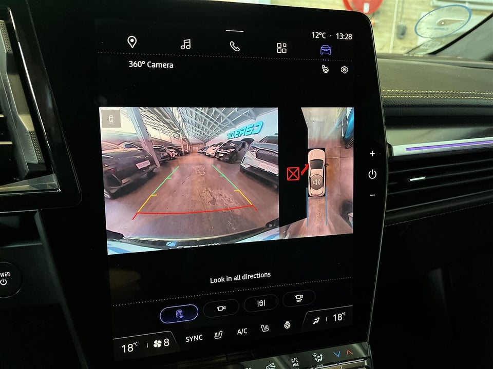 Renault Megane E-Tech 60 Iconic 5d