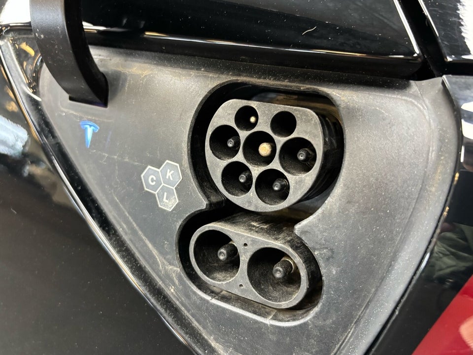 Tesla Model Y Performance AWD 5d