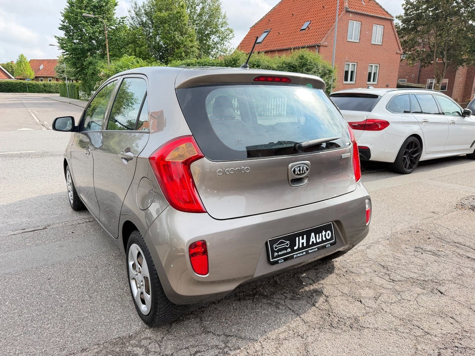 Kia Picanto 1,0 World Cup Eco Clim 5d