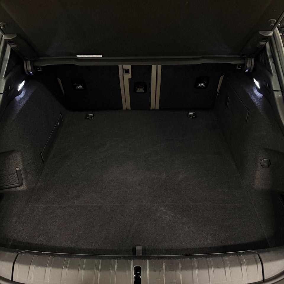 Porsche Taycan Performance+ Sport Turismo 5d