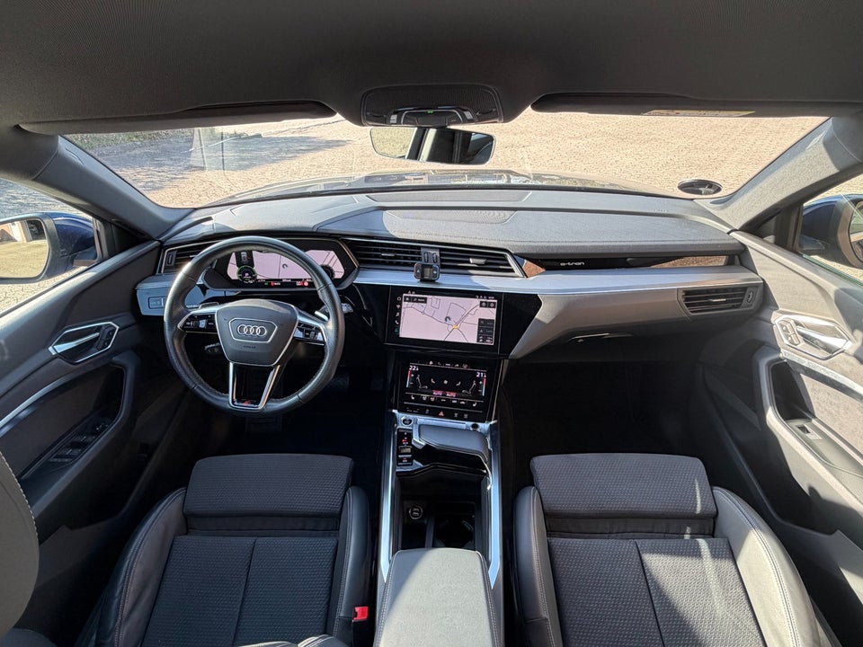 Audi e-tron 55 S-line quattro 5d