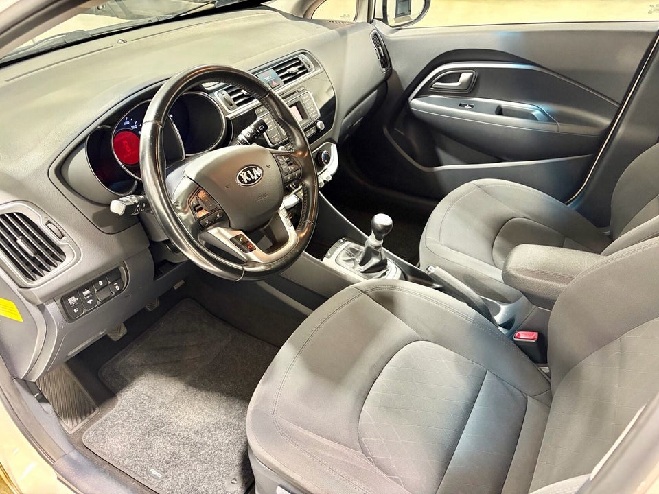 Kia Rio 1,2 CVVT Intro Edition 5d