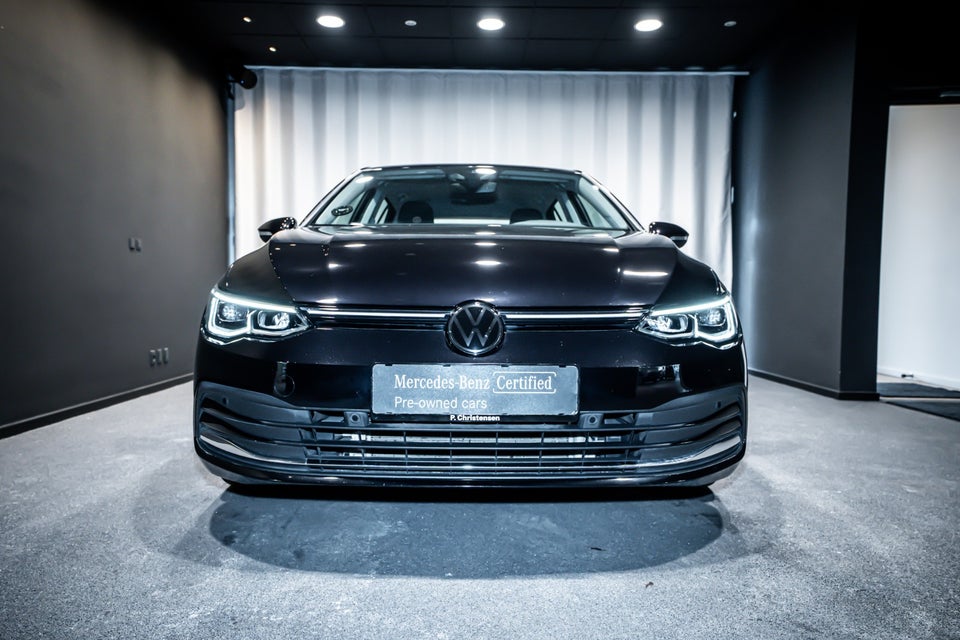 VW Golf VIII 1,4 eHybrid Style 75 Years Edition DSG 5d