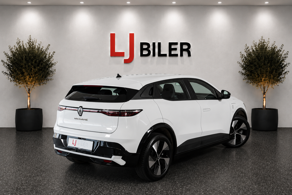 Renault Megane E-Tech 40 Equilibre 5d